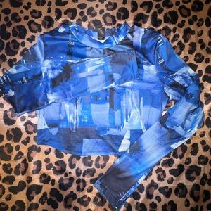 blue art-deco patterned long sleeve crop top